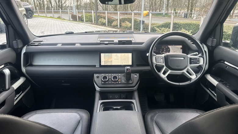 Land Rover Defender 3.0 D250 X-Dynamic SE 110 5dr Auto Diesel Estate